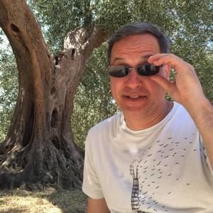 Meet your Posher, Jon